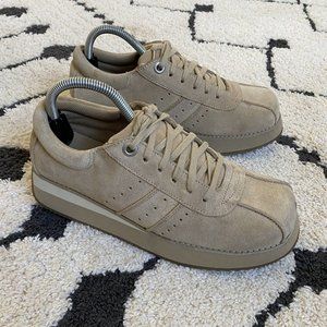 xhilaration Annabel Suede Platform Y2K 90s Suede Sneakers Shoes Beige Tan Size 9